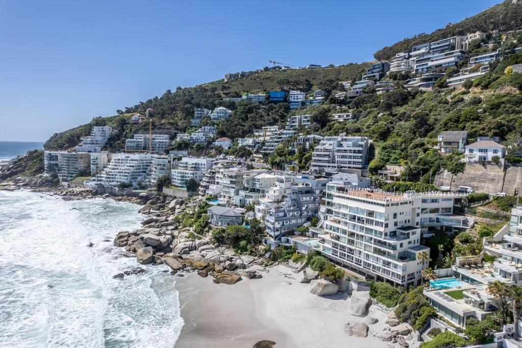 3 Bed On Clifton Apartment *